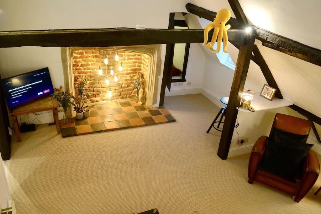 Epic Location, Views & Large Private Terrace Apartman Windsor Kültér fotó
